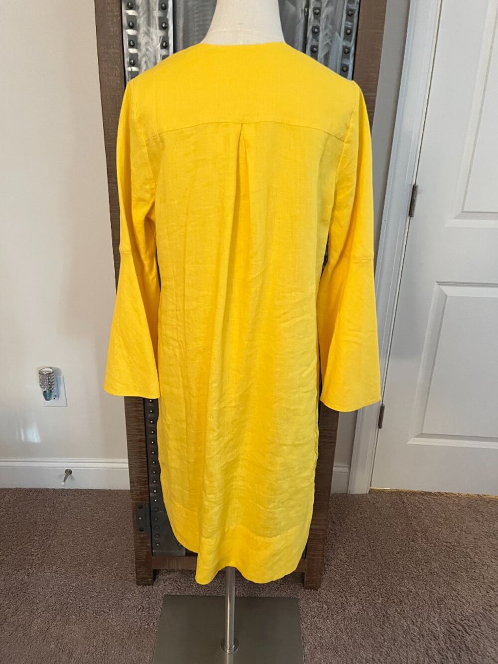 NWT Soft Surroundings Yellow Milano Linen Bell Sleeve V-Neck Shift Dress M - Picture 9 of 10